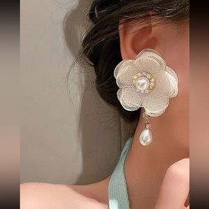 🌸 Lovely Large Pastel Floral Flower Faux Pearl Rhinestone Stud Earrings 🌸